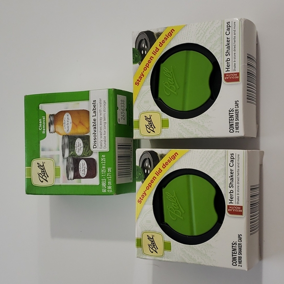 Ball Kitchen 4 Ball Regular Mouth Herb Shaker Caps And Dissolvable